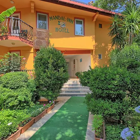 Hotel Mandalinn