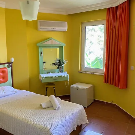 Mandalinn Hotel